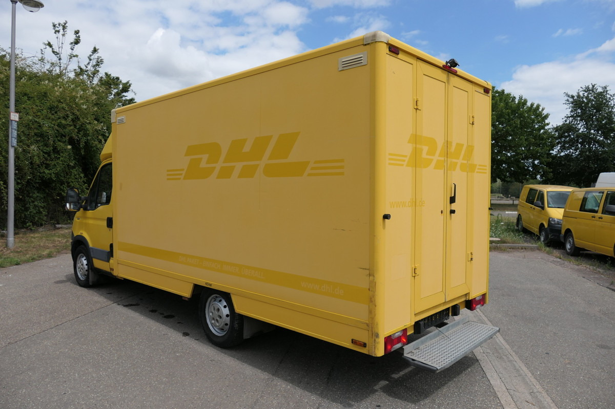 IVECO Daily 35 S11 C30C AUTOMATIK KAMERA Regale LUFT D - Dostavno vozilo sa zatvorenim sandukom: slika IVECO Daily 35 S11 C30C AUTOMATIK KAMERA Regale LUFT D - Dostavno vozilo sa zatvorenim sandukom IVECO Daily 35 S11 C30C AUTOMATIK KAMERA Regale LUFT D - Dostavno vozilo sa zatvorenim sandukom: slika IVECO Daily 35 S11 C30C AUTOMATIK KAMERA Regale LUFT D - Dostavno vozilo sa zatvorenim sandukom