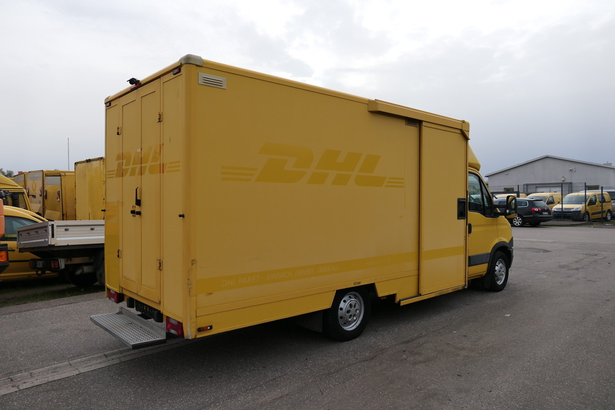 IVECO Daily 35 S11 C30C AUTOMATIK KAMERA Regale LUFT D - Dostavno vozilo sa zatvorenim sandukom: slika IVECO Daily 35 S11 C30C AUTOMATIK KAMERA Regale LUFT D - Dostavno vozilo sa zatvorenim sandukom IVECO Daily 35 S11 C30C AUTOMATIK KAMERA Regale LUFT D - Dostavno vozilo sa zatvorenim sandukom: slika IVECO Daily 35 S11 C30C AUTOMATIK KAMERA Regale LUFT D - Dostavno vozilo sa zatvorenim sandukom
