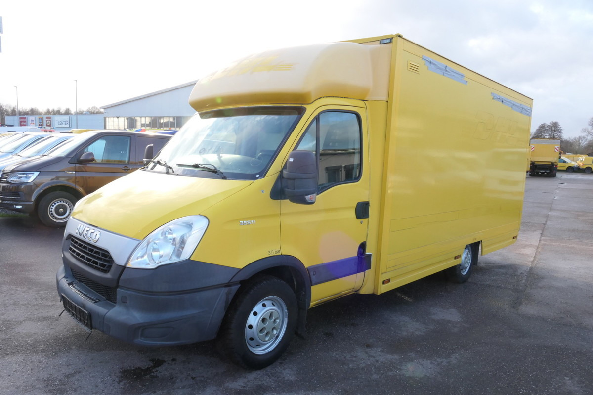 IVECO Daily 35 S11 C30C AUTOMATIK KAMERA Regale LUFT D - Dostavno vozilo sa zatvorenim sandukom: slika IVECO Daily 35 S11 C30C AUTOMATIK KAMERA Regale LUFT D - Dostavno vozilo sa zatvorenim sandukom IVECO Daily 35 S11 C30C AUTOMATIK KAMERA Regale LUFT D - Dostavno vozilo sa zatvorenim sandukom: slika IVECO Daily 35 S11 C30C AUTOMATIK KAMERA Regale LUFT D - Dostavno vozilo sa zatvorenim sandukom