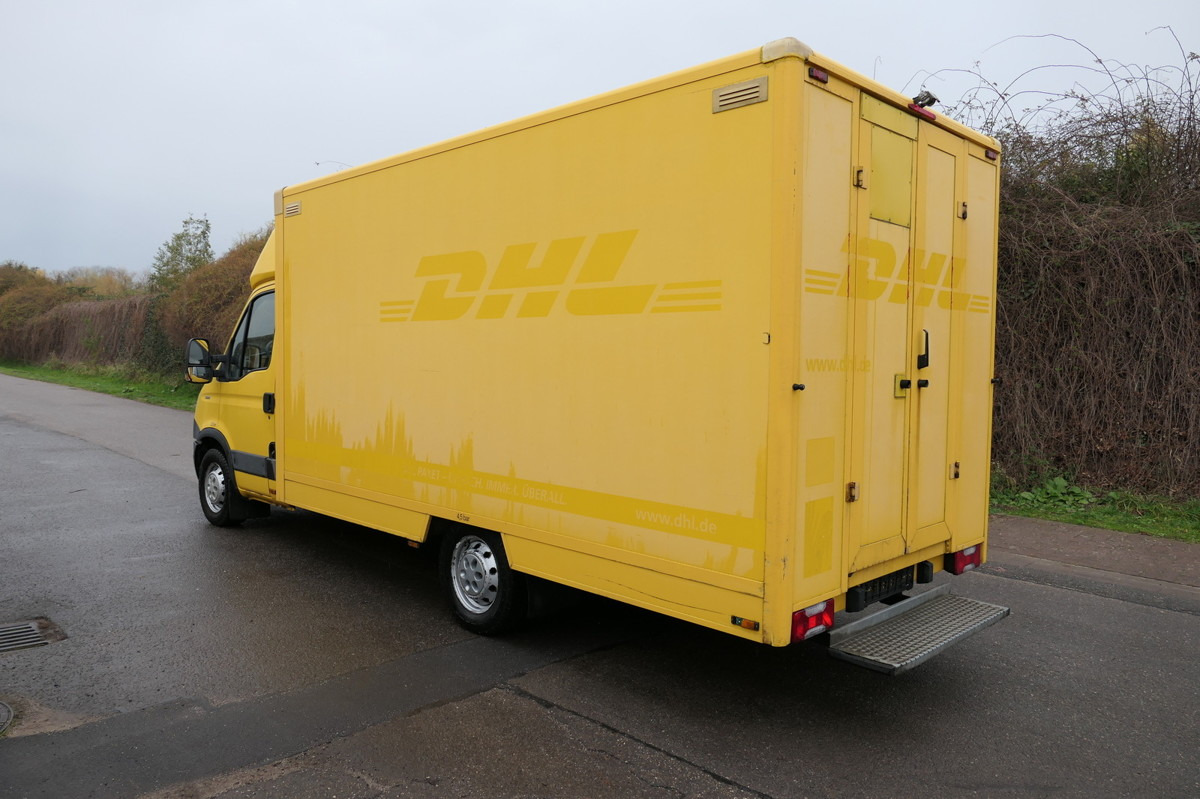 IVECO Daily 35 S11 C30C AUTOMATIK KAMERA Regale LUFT D - Dostavno vozilo sa zatvorenim sandukom: slika IVECO Daily 35 S11 C30C AUTOMATIK KAMERA Regale LUFT D - Dostavno vozilo sa zatvorenim sandukom IVECO Daily 35 S11 C30C AUTOMATIK KAMERA Regale LUFT D - Dostavno vozilo sa zatvorenim sandukom: slika IVECO Daily 35 S11 C30C AUTOMATIK KAMERA Regale LUFT D - Dostavno vozilo sa zatvorenim sandukom