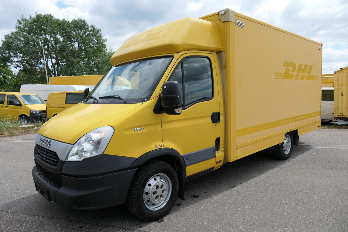 IVECO Daily 35 S11 C30C AUTOMATIK KAMERA Regale LUFT D - Dostavno vozilo sa zatvorenim sandukom: slika IVECO Daily 35 S11 C30C AUTOMATIK KAMERA Regale LUFT D - Dostavno vozilo sa zatvorenim sandukom IVECO Daily 35 S11 C30C AUTOMATIK KAMERA Regale LUFT D - Dostavno vozilo sa zatvorenim sandukom: slika IVECO Daily 35 S11 C30C AUTOMATIK KAMERA Regale LUFT D - Dostavno vozilo sa zatvorenim sandukom