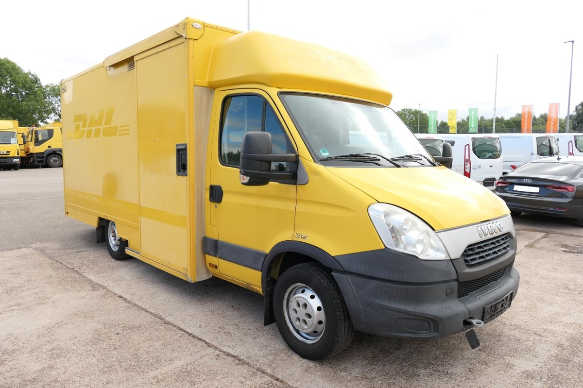 IVECO Daily 35 S11 C30C AUTOMATIK Regale LUFT - EURO 5 - Dostavno vozilo sa zatvorenim sandukom: slika IVECO Daily 35 S11 C30C AUTOMATIK Regale LUFT - EURO 5 - Dostavno vozilo sa zatvorenim sandukom IVECO Daily 35 S11 C30C AUTOMATIK Regale LUFT - EURO 5 - Dostavno vozilo sa zatvorenim sandukom: slika IVECO Daily 35 S11 C30C AUTOMATIK Regale LUFT - EURO 5 - Dostavno vozilo sa zatvorenim sandukom