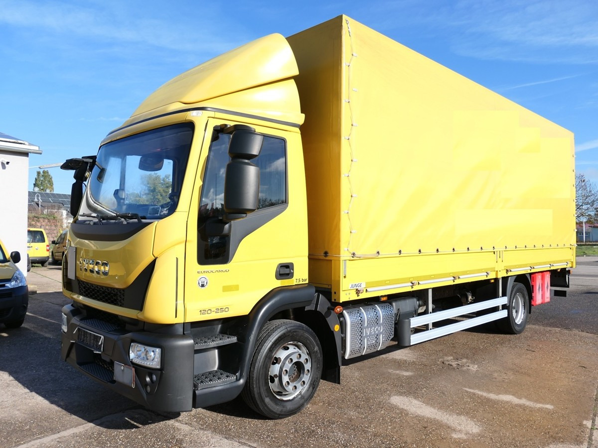 IVECO EuroCargo ML 120 E 25 EURO-6 AHK LBW 3-SITZER Co - Kamion s ceradom: slika IVECO EuroCargo ML 120 E 25 EURO-6 AHK LBW 3-SITZER Co - Kamion s ceradom IVECO EuroCargo ML 120 E 25 EURO-6 AHK LBW 3-SITZER Co - Kamion s ceradom: slika IVECO EuroCargo ML 120 E 25 EURO-6 AHK LBW 3-SITZER Co - Kamion s ceradom