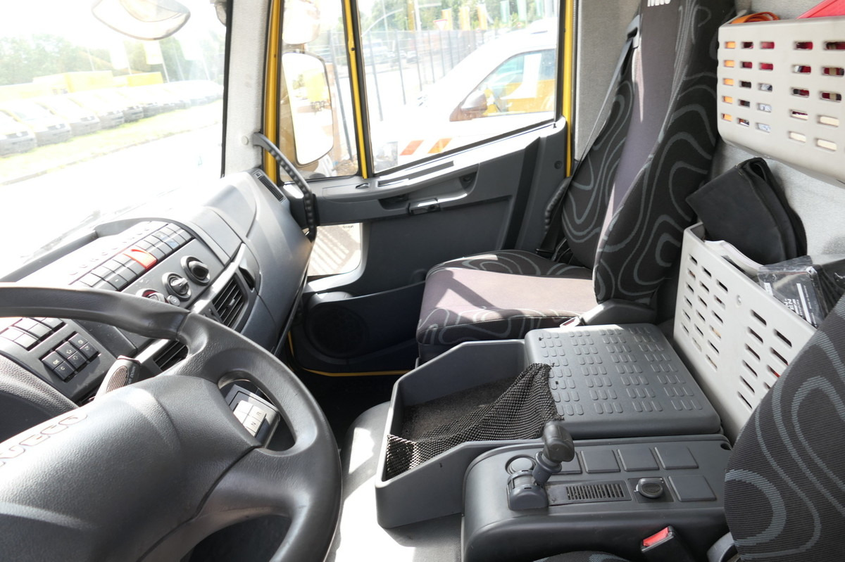 Kamion sandučar IVECO EuroCargo ML 75 E 16 P LBW LUFT AUTOMATIK EURO-5: slika Kamion sandučar IVECO EuroCargo ML 75 E 16 P LBW LUFT AUTOMATIK EURO-5