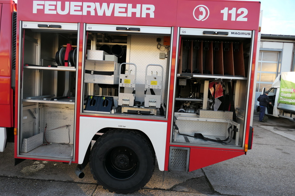 IVECO FF 95 E LF 8 DoKa AHK 4X4 SFZ FEUERWEHR Einzelbe - Vatrogasno vozilo: slika IVECO FF 95 E LF 8 DoKa AHK 4X4 SFZ FEUERWEHR Einzelbe - Vatrogasno vozilo IVECO FF 95 E LF 8 DoKa AHK 4X4 SFZ FEUERWEHR Einzelbe - Vatrogasno vozilo: slika IVECO FF 95 E LF 8 DoKa AHK 4X4 SFZ FEUERWEHR Einzelbe - Vatrogasno vozilo