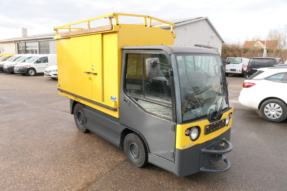 LINDE W20 Schlepper Tractive Batterie 13/2023 - Vučni traktor: slika LINDE W20 Schlepper Tractive Batterie 13/2023 - Vučni traktor LINDE W20 Schlepper Tractive Batterie 13/2023 - Vučni traktor: slika LINDE W20 Schlepper Tractive Batterie 13/2023 - Vučni traktor