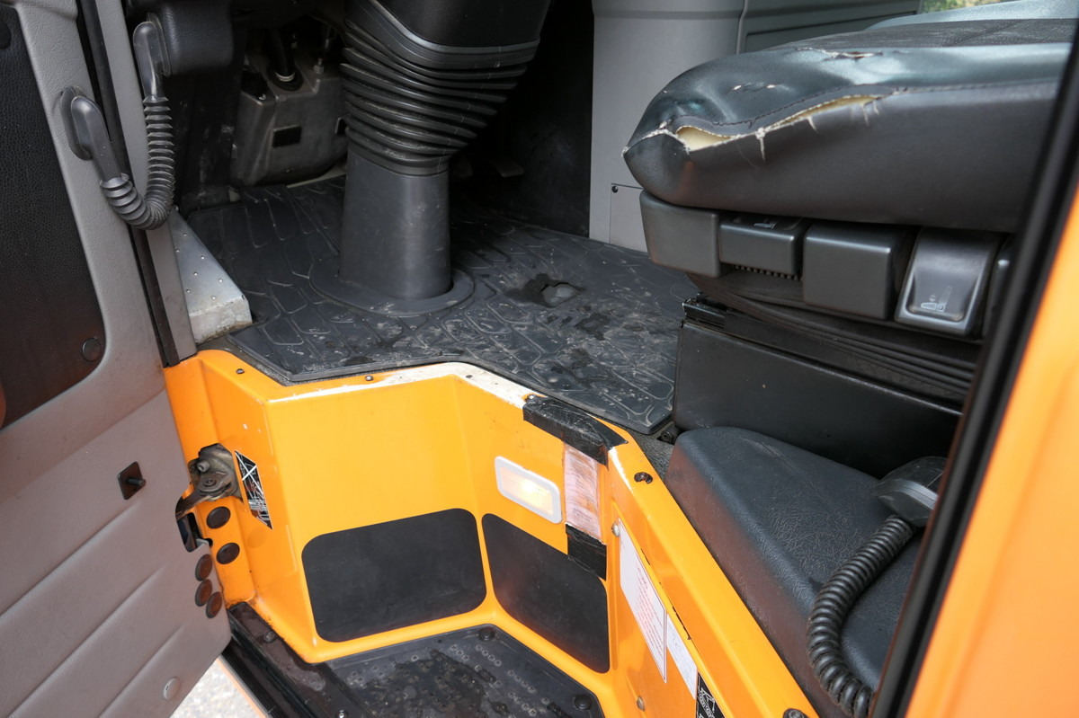 Kamion za odvoz smeća MERCEDES-BENZ 2635 NGE-L62N Econic Aufbau Zöller Medium KLIMA: slika Kamion za odvoz smeća MERCEDES-BENZ 2635 NGE-L62N Econic Aufbau Zöller Medium KLIMA