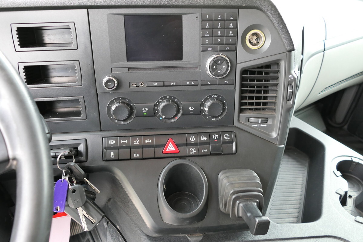 Kamion s otvorenim sandukom, Kamion s kranom MERCEDES-BENZ Antos 2540 L KLIMA Palfinger-Kran PK15001L Lenka: slika Kamion s otvorenim sandukom, Kamion s kranom MERCEDES-BENZ Antos 2540 L KLIMA Palfinger-Kran PK15001L Lenka