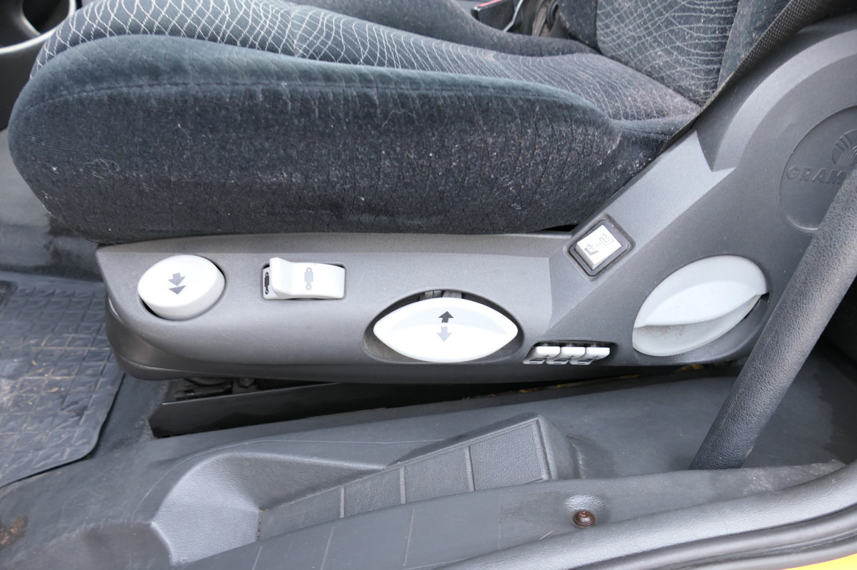 Transporter kontejnera/ Kamion s izmjenjivim sanducima MERCEDES-BENZ KAMAG WBH 25 Wiesel Terberg Umsetzfahrz. Sattelk: slika Transporter kontejnera/ Kamion s izmjenjivim sanducima MERCEDES-BENZ KAMAG WBH 25 Wiesel Terberg Umsetzfahrz. Sattelk Transporter kontejnera/ Kamion s izmjenjivim sanducima MERCEDES-BENZ KAMAG WBH 25 Wiesel Terberg Umsetzfahrz. Sattelk: slika Transporter kontejnera/ Kamion s izmjenjivim sanducima MERCEDES-BENZ KAMAG WBH 25 Wiesel Terberg Umsetzfahrz. Sattelk