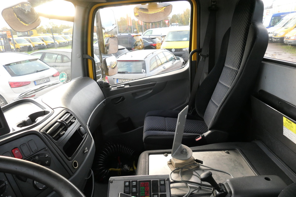 Transporter kontejnera/ Kamion s izmjenjivim sanducima MERCEDES-BENZ KAMAG WBH 25 Wiesel Terberg Umsetzfahrz. Sattelk: slika Transporter kontejnera/ Kamion s izmjenjivim sanducima MERCEDES-BENZ KAMAG WBH 25 Wiesel Terberg Umsetzfahrz. Sattelk