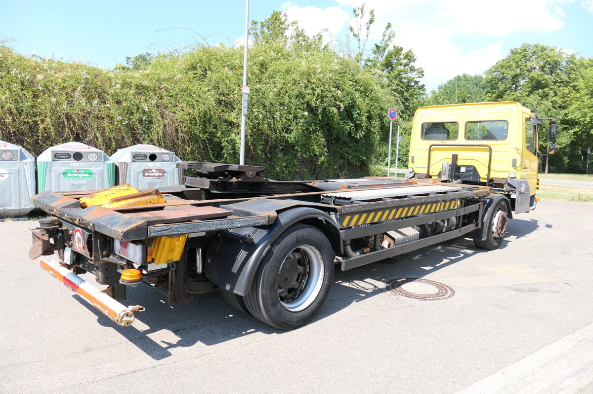 MERCEDES-BENZ KAMAG WBH 25 Wiesel Terberg Umsetzfahrz. Sattelk - Transporter kontejnera/ Kamion s izmjenjivim sanducima: slika MERCEDES-BENZ KAMAG WBH 25 Wiesel Terberg Umsetzfahrz. Sattelk - Transporter kontejnera/ Kamion s izmjenjivim sanducima MERCEDES-BENZ KAMAG WBH 25 Wiesel Terberg Umsetzfahrz. Sattelk - Transporter kontejnera/ Kamion s izmjenjivim sanducima: slika MERCEDES-BENZ KAMAG WBH 25 Wiesel Terberg Umsetzfahrz. Sattelk - Transporter kontejnera/ Kamion s izmjenjivim sanducima