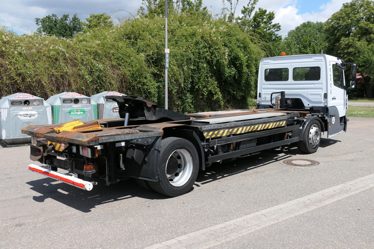 MERCEDES-BENZ Kamag Wiesel WBH 25 Wiesel Umsetzfahrzeug - Transporter kontejnera/ Kamion s izmjenjivim sanducima: slika MERCEDES-BENZ Kamag Wiesel WBH 25 Wiesel Umsetzfahrzeug - Transporter kontejnera/ Kamion s izmjenjivim sanducima MERCEDES-BENZ Kamag Wiesel WBH 25 Wiesel Umsetzfahrzeug - Transporter kontejnera/ Kamion s izmjenjivim sanducima: slika MERCEDES-BENZ Kamag Wiesel WBH 25 Wiesel Umsetzfahrzeug - Transporter kontejnera/ Kamion s izmjenjivim sanducima