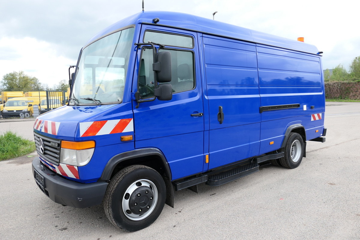 MERCEDES-BENZ Vario 816 D Kanalinspektion Kanal TV Standheizun - Vakum kamion: slika MERCEDES-BENZ Vario 816 D Kanalinspektion Kanal TV Standheizun - Vakum kamion MERCEDES-BENZ Vario 816 D Kanalinspektion Kanal TV Standheizun - Vakum kamion: slika MERCEDES-BENZ Vario 816 D Kanalinspektion Kanal TV Standheizun - Vakum kamion