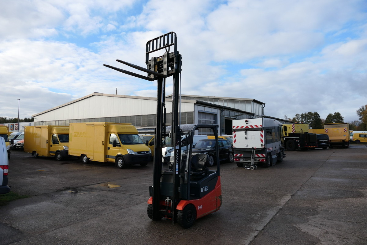 TOYOTA 7FBEST 15 Elektro 3-Rad - Električni viličar: slika TOYOTA 7FBEST 15 Elektro 3-Rad - Električni viličar TOYOTA 7FBEST 15 Elektro 3-Rad - Električni viličar: slika TOYOTA 7FBEST 15 Elektro 3-Rad - Električni viličar