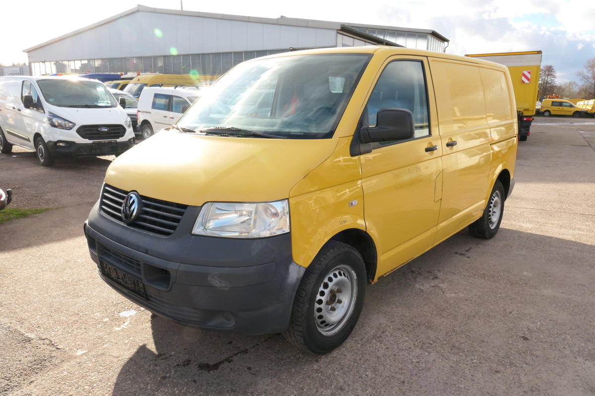 VW T5 Transporter 1.9 TDI 2-Sitzer PARKTRONIK 2xSCH - Mali kombi: slika VW T5 Transporter 1.9 TDI 2-Sitzer PARKTRONIK 2xSCH - Mali kombi VW T5 Transporter 1.9 TDI 2-Sitzer PARKTRONIK 2xSCH - Mali kombi: slika VW T5 Transporter 1.9 TDI 2-Sitzer PARKTRONIK 2xSCH - Mali kombi