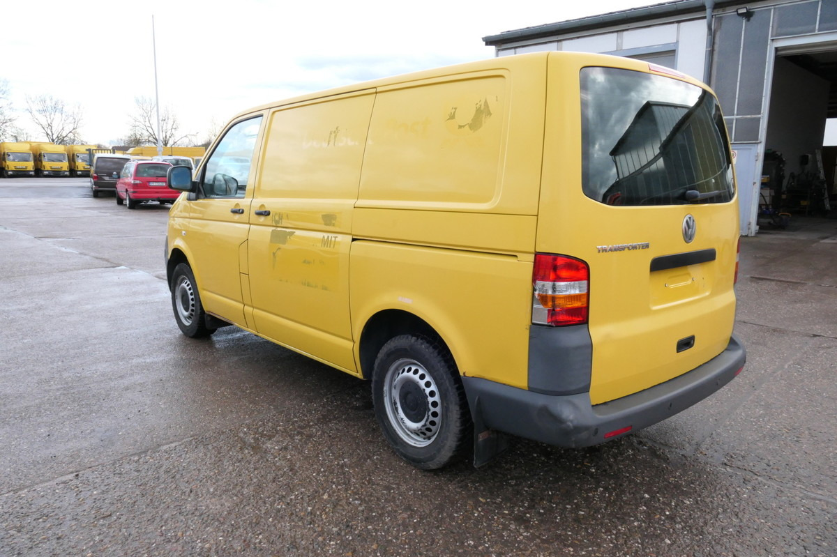 VW T5 Transporter 1.9 TDI PARKTRONIK 2xSCHIEBETÜR - Mali kombi: slika VW T5 Transporter 1.9 TDI PARKTRONIK 2xSCHIEBETÜR - Mali kombi VW T5 Transporter 1.9 TDI PARKTRONIK 2xSCHIEBETÜR - Mali kombi: slika VW T5 Transporter 1.9 TDI PARKTRONIK 2xSCHIEBETÜR - Mali kombi