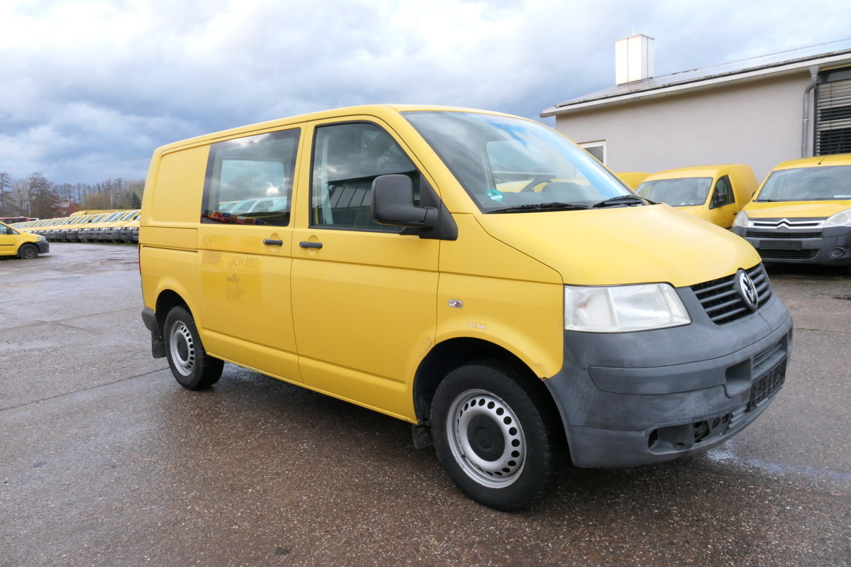 VW T5 Transporter 1.9 TDI PARKTRONIK 2xSCHIEBETÜR - Mali kombi: slika VW T5 Transporter 1.9 TDI PARKTRONIK 2xSCHIEBETÜR - Mali kombi VW T5 Transporter 1.9 TDI PARKTRONIK 2xSCHIEBETÜR - Mali kombi: slika VW T5 Transporter 1.9 TDI PARKTRONIK 2xSCHIEBETÜR - Mali kombi