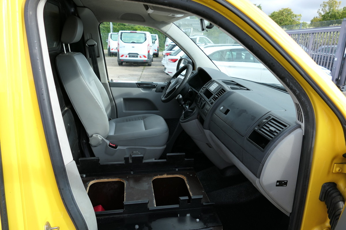 Mali kombi VW T5 Transporter 2.0 TDI PARKTRONIK EURO-5 2xSCHIE: slika Mali kombi VW T5 Transporter 2.0 TDI PARKTRONIK EURO-5 2xSCHIE