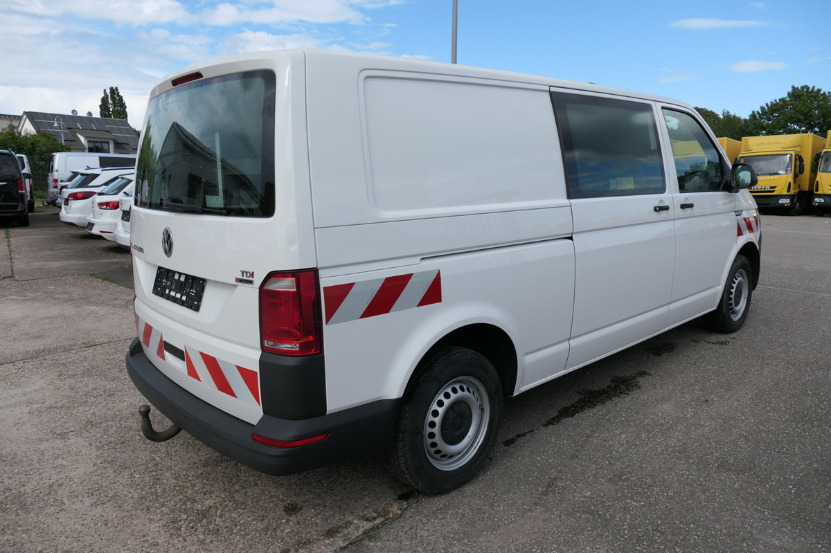 VW T6 Transporter 2.0 TDI 4Motion lang 3Sitzer AHK - Mali kombi: slika VW T6 Transporter 2.0 TDI 4Motion lang 3Sitzer AHK - Mali kombi VW T6 Transporter 2.0 TDI 4Motion lang 3Sitzer AHK - Mali kombi: slika VW T6 Transporter 2.0 TDI 4Motion lang 3Sitzer AHK - Mali kombi