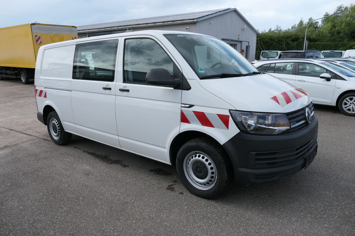 VW T6 Transporter 2.0 TDI 4Motion lang 3Sitzer AHK - Mali kombi: slika VW T6 Transporter 2.0 TDI 4Motion lang 3Sitzer AHK - Mali kombi VW T6 Transporter 2.0 TDI 4Motion lang 3Sitzer AHK - Mali kombi: slika VW T6 Transporter 2.0 TDI 4Motion lang 3Sitzer AHK - Mali kombi