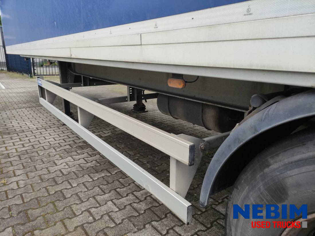 Poluprikolica sa zatvorenim sandukom Diversen SC33AA - DHollandia 1500Kg Turbos Hoet SC33AA - DHollandia 1500Kg: slika Poluprikolica sa zatvorenim sandukom Diversen SC33AA - DHollandia 1500Kg Turbos Hoet SC33AA - DHollandia 1500Kg