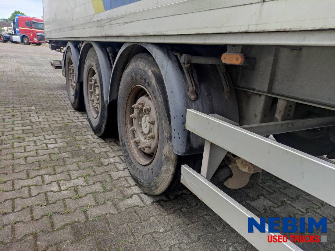 Poluprikolica sa zatvorenim sandukom Diversen SC33AA - DHollandia 1500Kg Turbos Hoet SC33AA - DHollandia 1500Kg: slika Poluprikolica sa zatvorenim sandukom Diversen SC33AA - DHollandia 1500Kg Turbos Hoet SC33AA - DHollandia 1500Kg