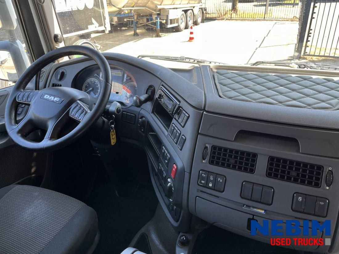 DAF XF 460 6X2 - Super Spacecab - Tegljač: slika DAF XF 460 6X2 - Super Spacecab - Tegljač DAF XF 460 6X2 - Super Spacecab - Tegljač: slika DAF XF 460 6X2 - Super Spacecab - Tegljač