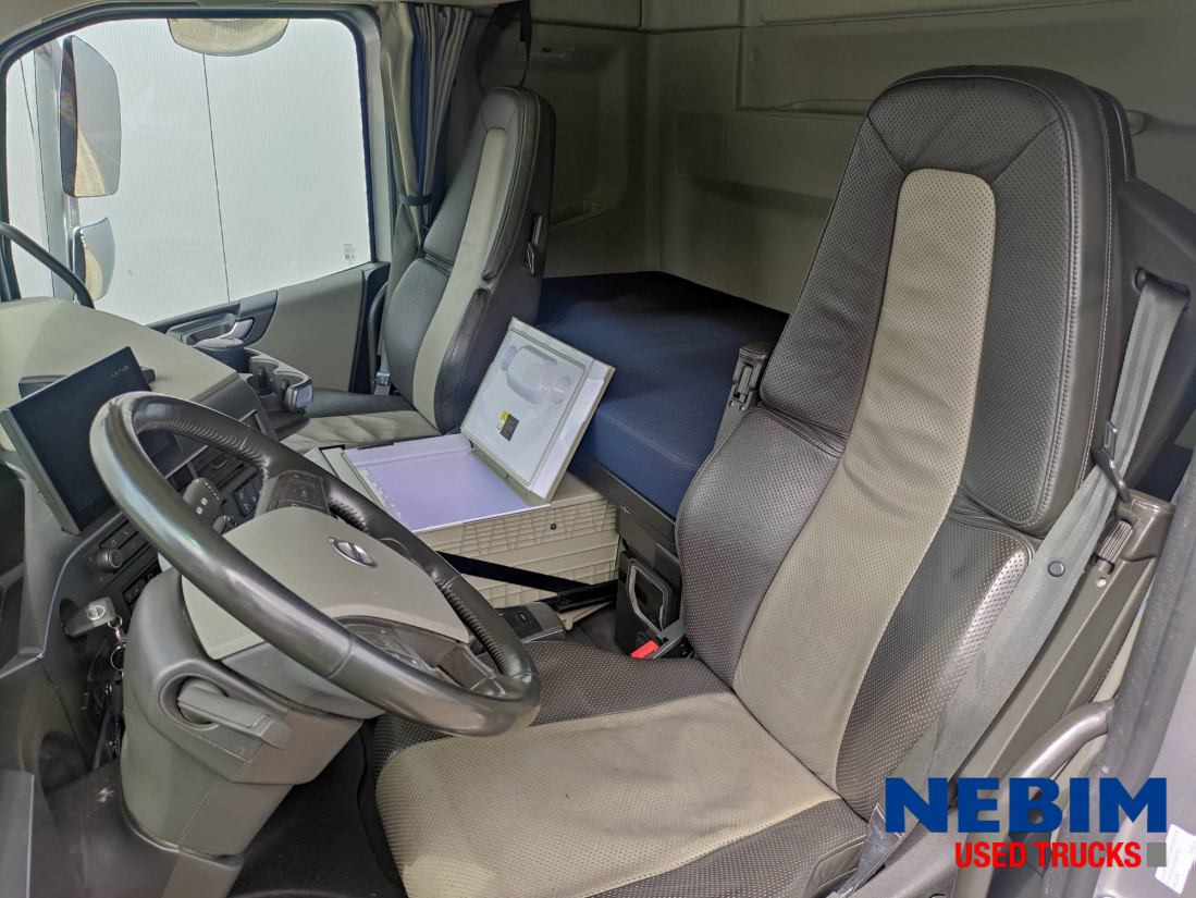 Volvo FH 460 4X2 LNG - Full AIR / Leather interior - Tegljač: slika Volvo FH 460 4X2 LNG - Full AIR / Leather interior - Tegljač Volvo FH 460 4X2 LNG - Full AIR / Leather interior - Tegljač: slika Volvo FH 460 4X2 LNG - Full AIR / Leather interior - Tegljač