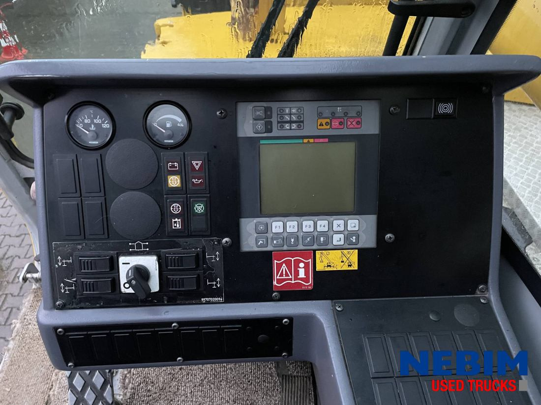 Volvo FM 400 8X4 - Faun Tadano HK40-Only TO BE Viewed BY Appointment - Kamion s kranom: slika Volvo FM 400 8X4 - Faun Tadano HK40-Only TO BE Viewed BY Appointment - Kamion s kranom Volvo FM 400 8X4 - Faun Tadano HK40-Only TO BE Viewed BY Appointment - Kamion s kranom: slika Volvo FM 400 8X4 - Faun Tadano HK40-Only TO BE Viewed BY Appointment - Kamion s kranom