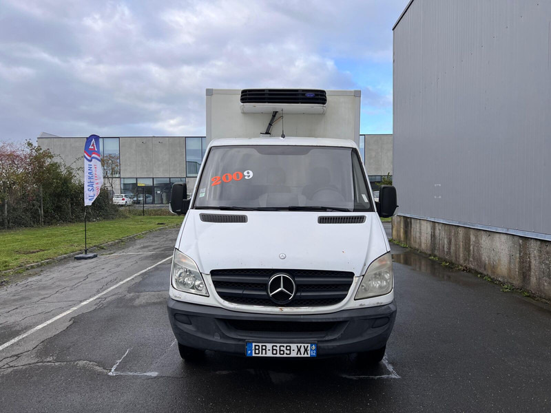 Mercedes-Benz Sprinter - Dostavno vozilo hladnjača: slika Mercedes-Benz Sprinter - Dostavno vozilo hladnjača Mercedes-Benz Sprinter - Dostavno vozilo hladnjača: slika Mercedes-Benz Sprinter - Dostavno vozilo hladnjača