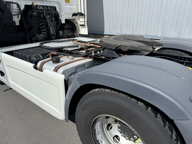 MAN TGX 18.500 - Tegljač: slika MAN TGX 18.500 - Tegljač MAN TGX 18.500 - Tegljač: slika MAN TGX 18.500 - Tegljač