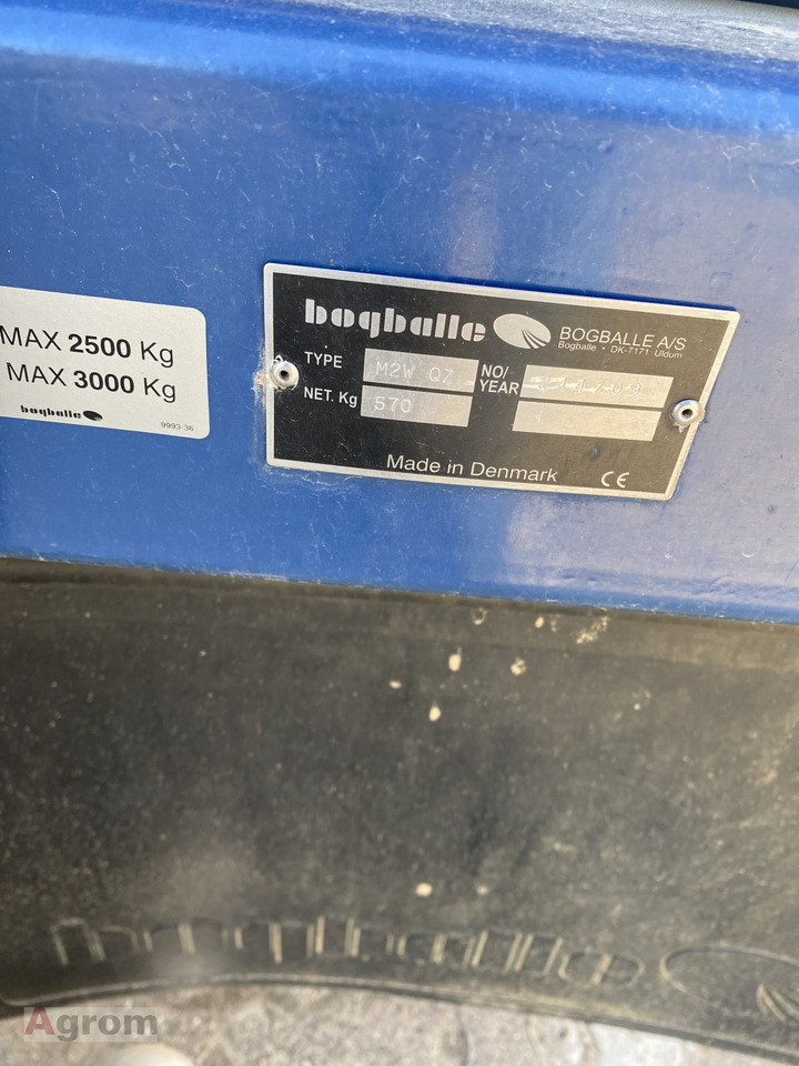 Bogballe M2 W Base - Rasipač gnojiva: slika Bogballe M2 W Base - Rasipač gnojiva Bogballe M2 W Base - Rasipač gnojiva: slika Bogballe M2 W Base - Rasipač gnojiva