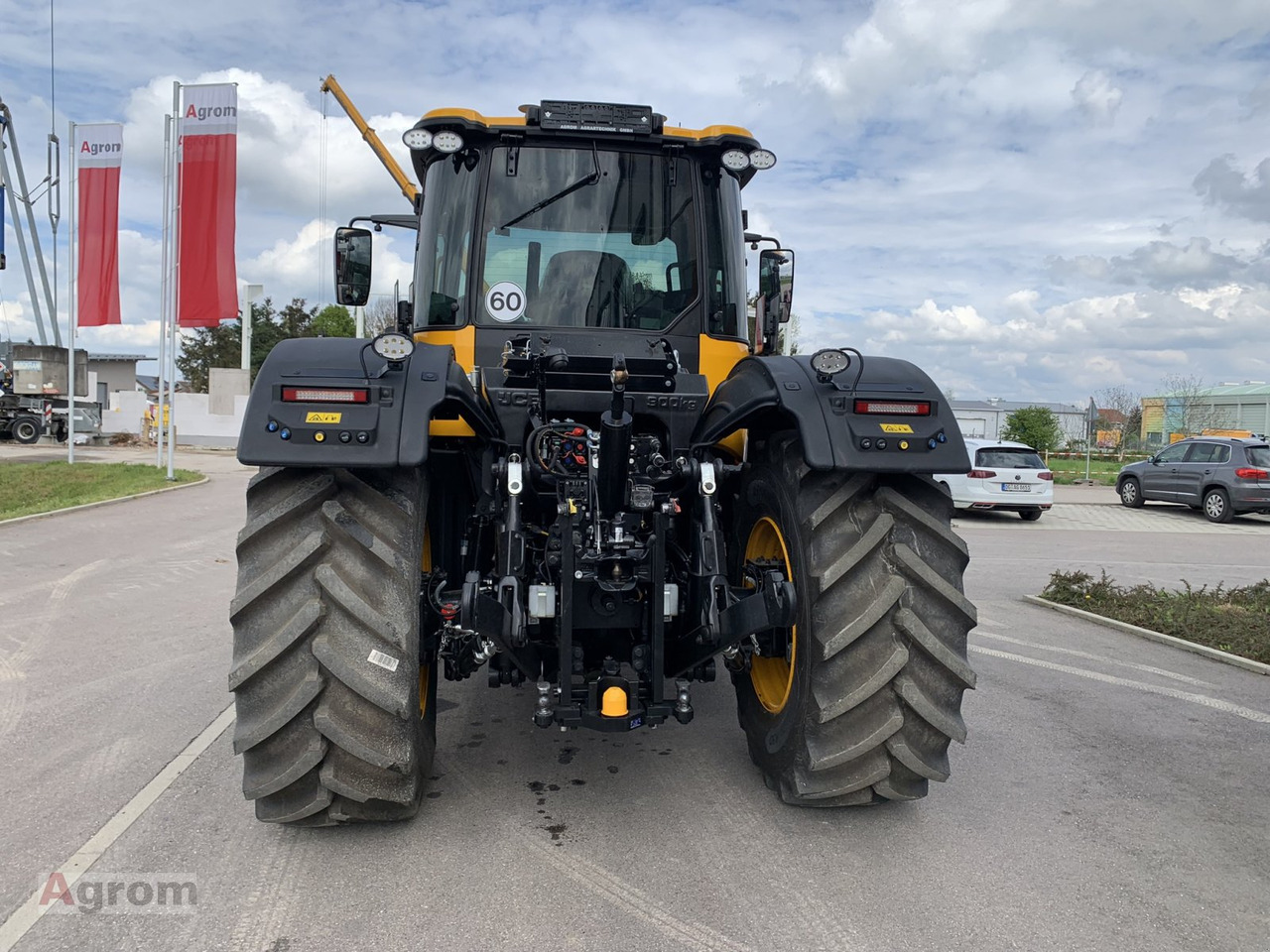 JCB Fastrac 4220 iCON - Traktor: slika JCB Fastrac 4220 iCON - Traktor JCB Fastrac 4220 iCON - Traktor: slika JCB Fastrac 4220 iCON - Traktor