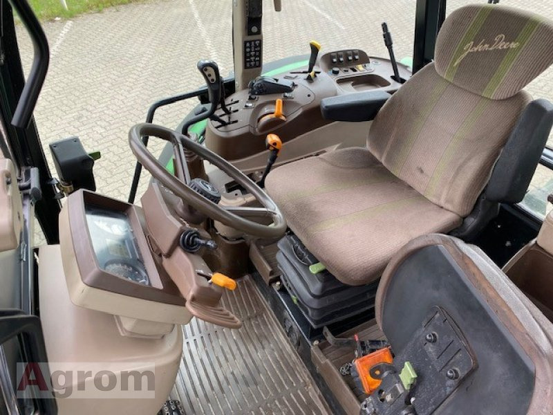 Traktor John Deere 5620 Premium: slika Traktor John Deere 5620 Premium
