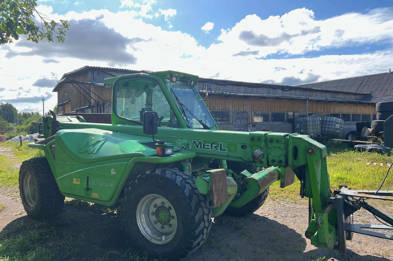 Merlo P 38.13 Plus - Teleskopski rukovatelj: slika Merlo P 38.13 Plus - Teleskopski rukovatelj Merlo P 38.13 Plus - Teleskopski rukovatelj: slika Merlo P 38.13 Plus - Teleskopski rukovatelj