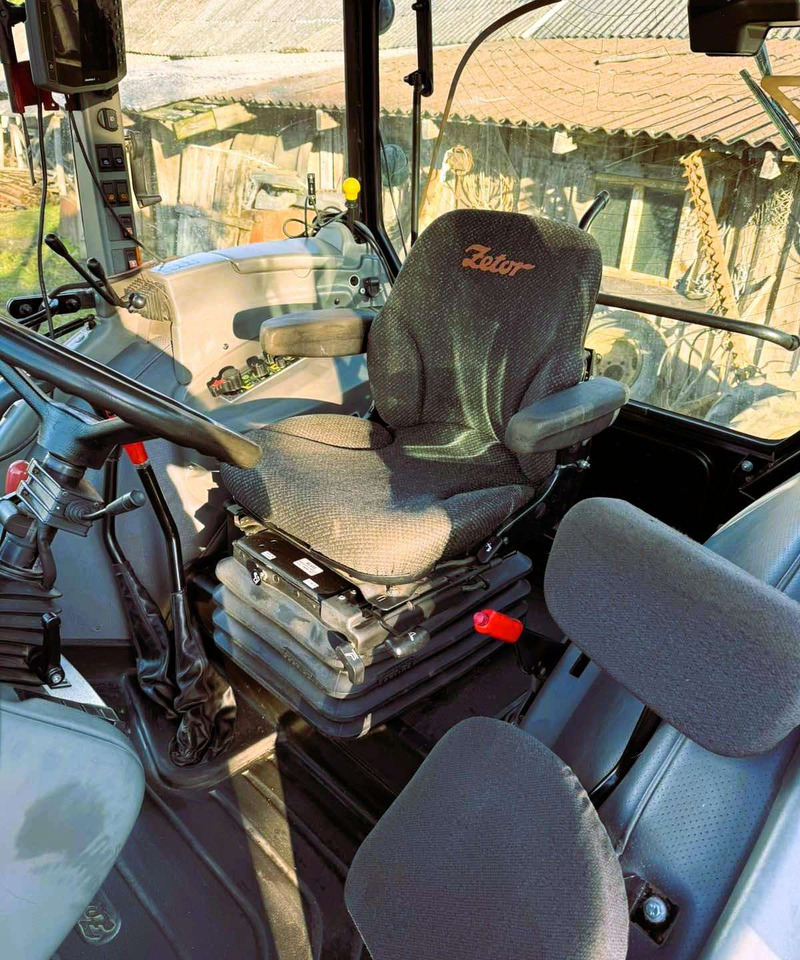 Zetor Forterra 140 - Traktor: slika Zetor Forterra 140 - Traktor Zetor Forterra 140 - Traktor: slika Zetor Forterra 140 - Traktor