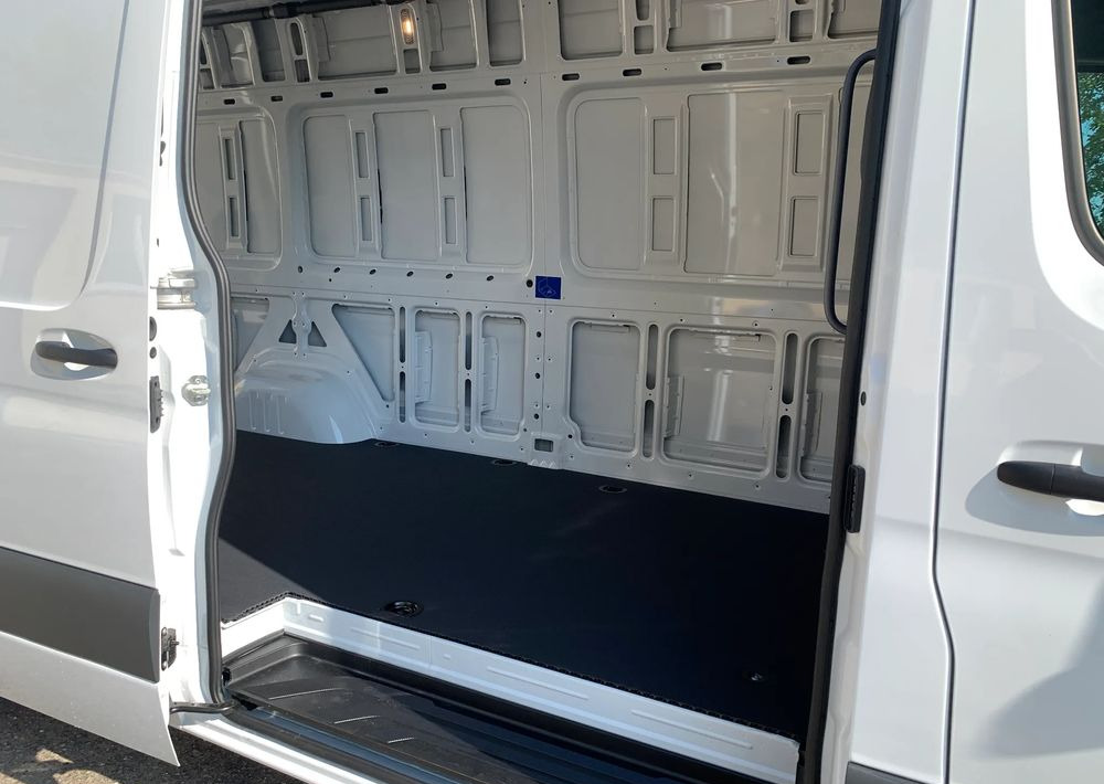 Furgon Mercedes-Benz SPRINTER 317 CDI Furgon PRO: slika Furgon Mercedes-Benz SPRINTER 317 CDI Furgon PRO