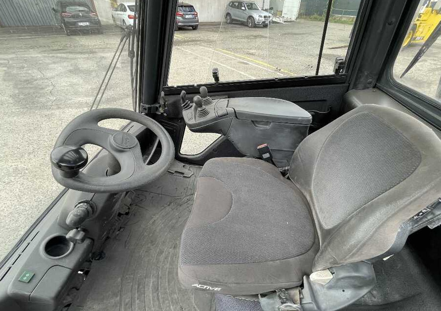 Linde H 40 D-02 senza montante - Diesel viličar: slika Linde H 40 D-02 senza montante - Diesel viličar Linde H 40 D-02 senza montante - Diesel viličar: slika Linde H 40 D-02 senza montante - Diesel viličar
