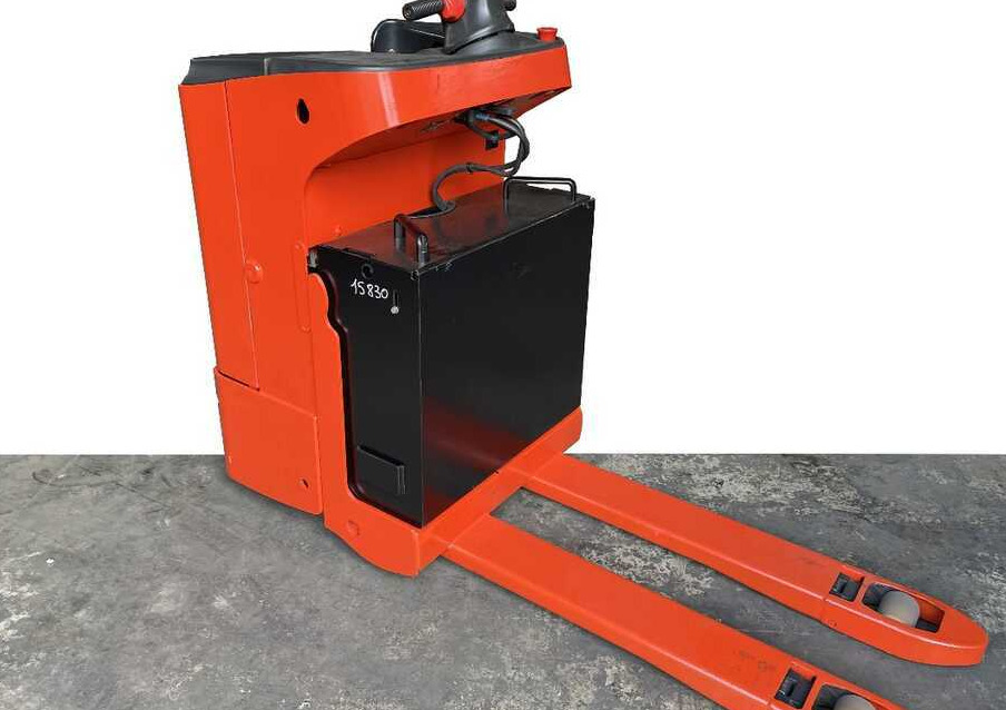 Linde T 20 SF/144 (batteria 2017) - Paletni viličar: slika Linde T 20 SF/144 (batteria 2017) - Paletni viličar Linde T 20 SF/144 (batteria 2017) - Paletni viličar: slika Linde T 20 SF/144 (batteria 2017) - Paletni viličar