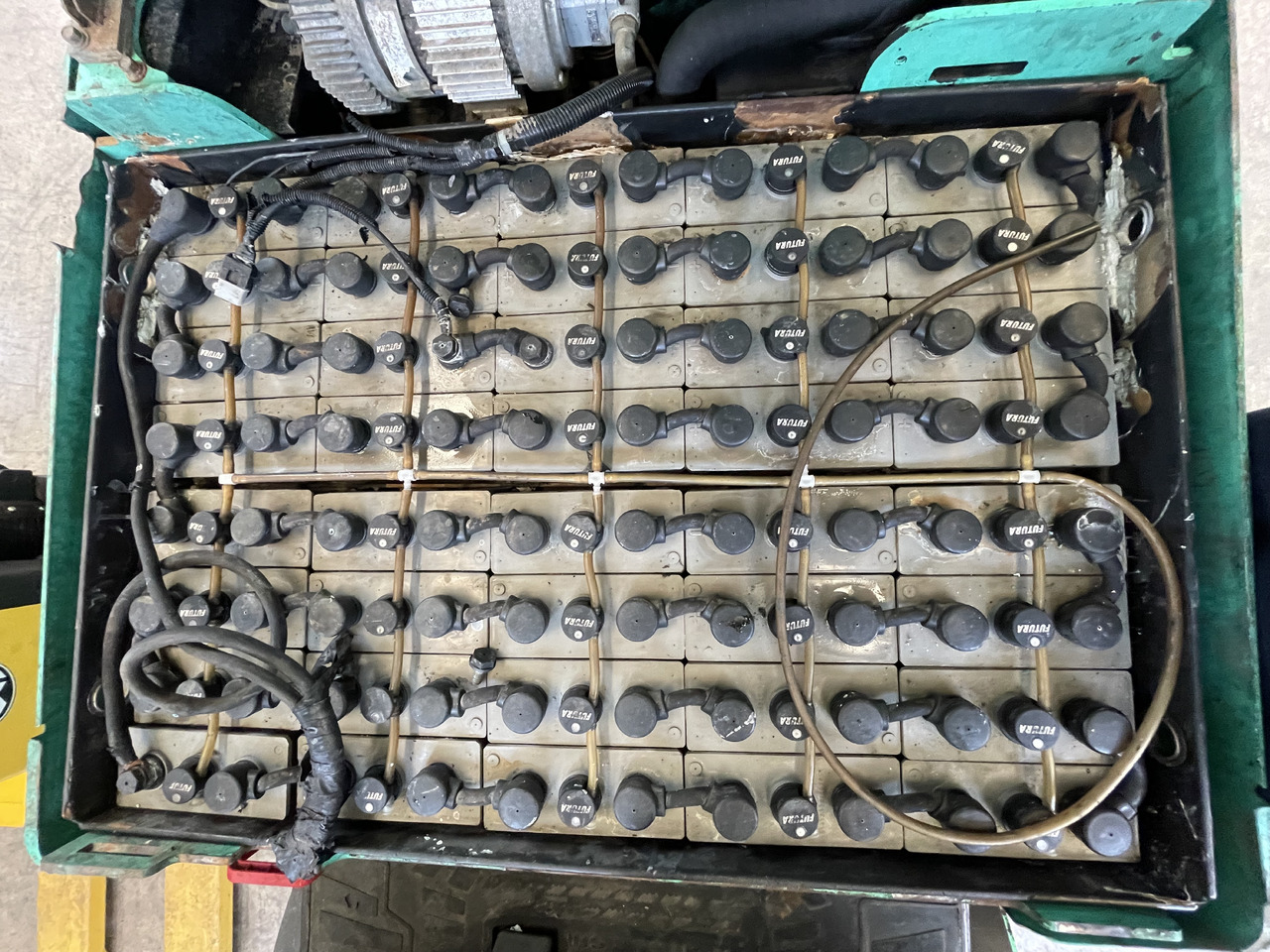 MITSUBISHI FB 25 - Električni viličar: slika MITSUBISHI FB 25 - Električni viličar MITSUBISHI FB 25 - Električni viličar: slika MITSUBISHI FB 25 - Električni viličar