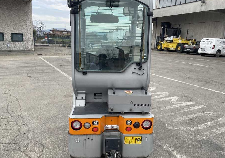 Still LTX 70 (700 ore di lavoro) - Vučni traktor: slika Still LTX 70 (700 ore di lavoro) - Vučni traktor Still LTX 70 (700 ore di lavoro) - Vučni traktor: slika Still LTX 70 (700 ore di lavoro) - Vučni traktor