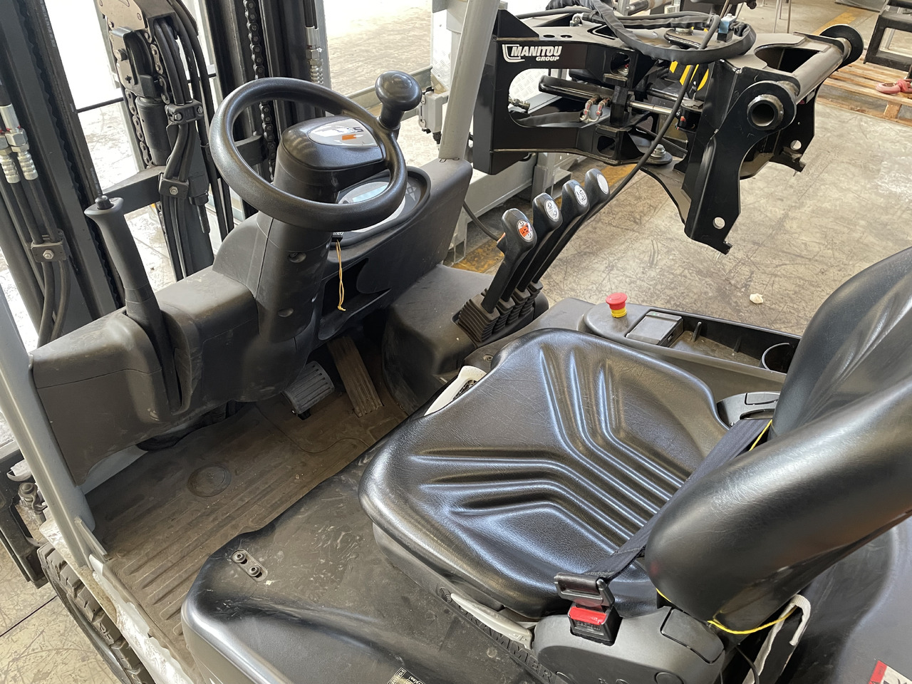 Still RX 50-15 (800 ore di lavoro) - Električni viličar: slika Still RX 50-15 (800 ore di lavoro) - Električni viličar Still RX 50-15 (800 ore di lavoro) - Električni viličar: slika Still RX 50-15 (800 ore di lavoro) - Električni viličar