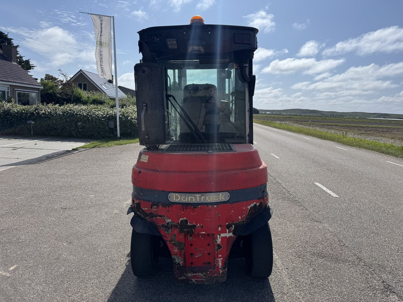 Dantruck Heden 8440 DG - Diesel viličar: slika Dantruck Heden 8440 DG - Diesel viličar Dantruck Heden 8440 DG - Diesel viličar: slika Dantruck Heden 8440 DG - Diesel viličar