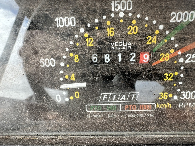 Fiat 100-90 DT - Traktor: slika Fiat 100-90 DT - Traktor Fiat 100-90 DT - Traktor: slika Fiat 100-90 DT - Traktor