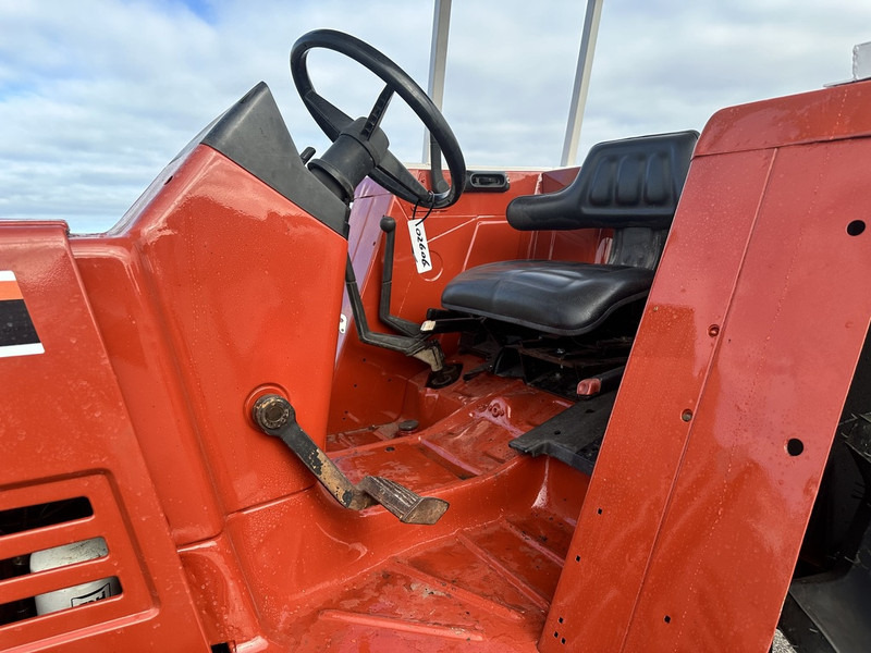 Fiat 100-90 DT - Traktor: slika Fiat 100-90 DT - Traktor Fiat 100-90 DT - Traktor: slika Fiat 100-90 DT - Traktor