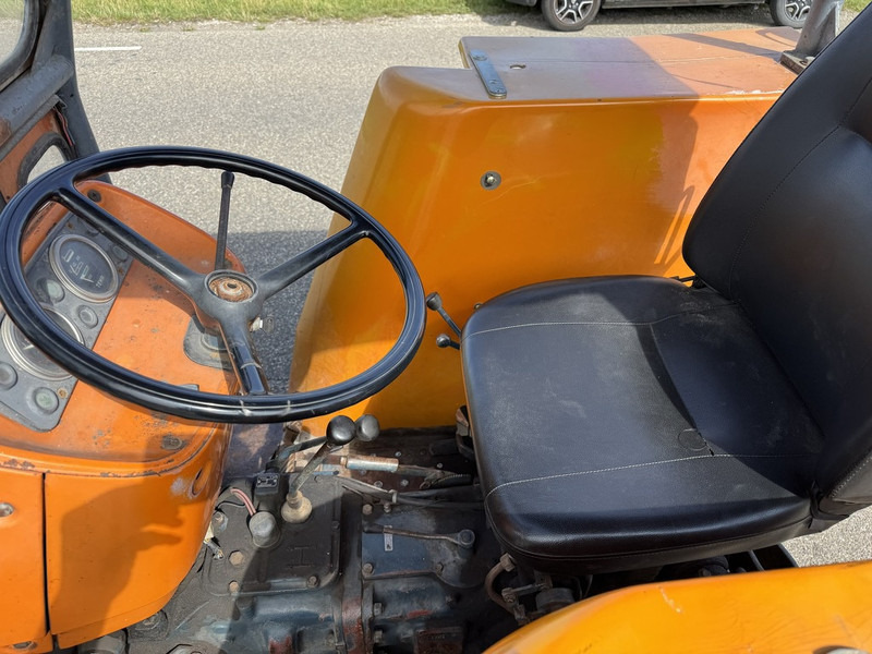 Traktor Fiat 400: slika Traktor Fiat 400
