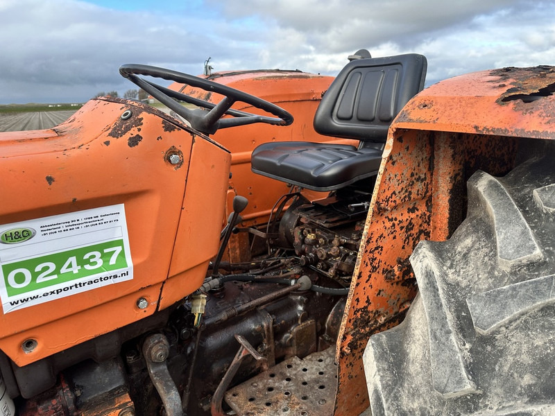 Fiat 640 - Traktor: slika Fiat 640 - Traktor Fiat 640 - Traktor: slika Fiat 640 - Traktor