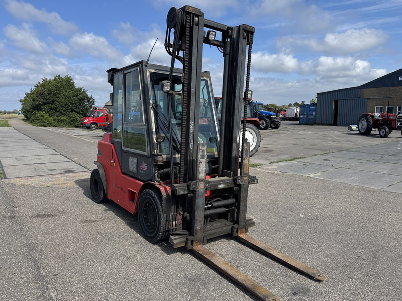 Heden 8440 DG - Diesel viličar: slika Heden 8440 DG - Diesel viličar Heden 8440 DG - Diesel viličar: slika Heden 8440 DG - Diesel viličar