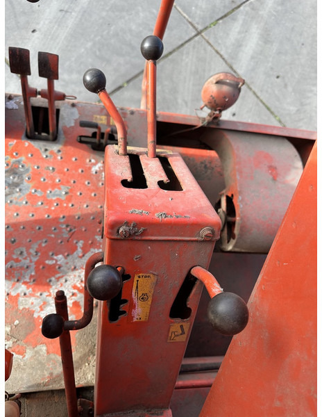 Laverda M150 - Kombajn za žetvu: slika Laverda M150 - Kombajn za žetvu Laverda M150 - Kombajn za žetvu: slika Laverda M150 - Kombajn za žetvu