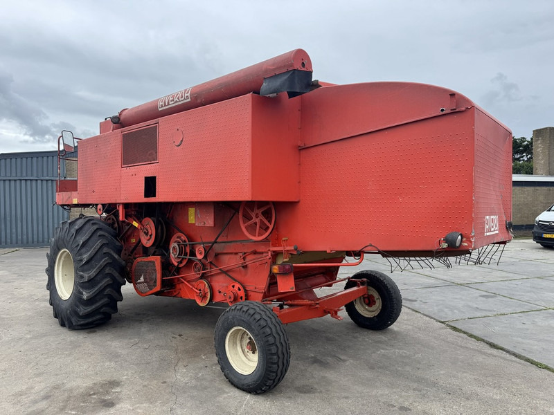 Laverda M152 - Kombajn za žetvu: slika Laverda M152 - Kombajn za žetvu Laverda M152 - Kombajn za žetvu: slika Laverda M152 - Kombajn za žetvu